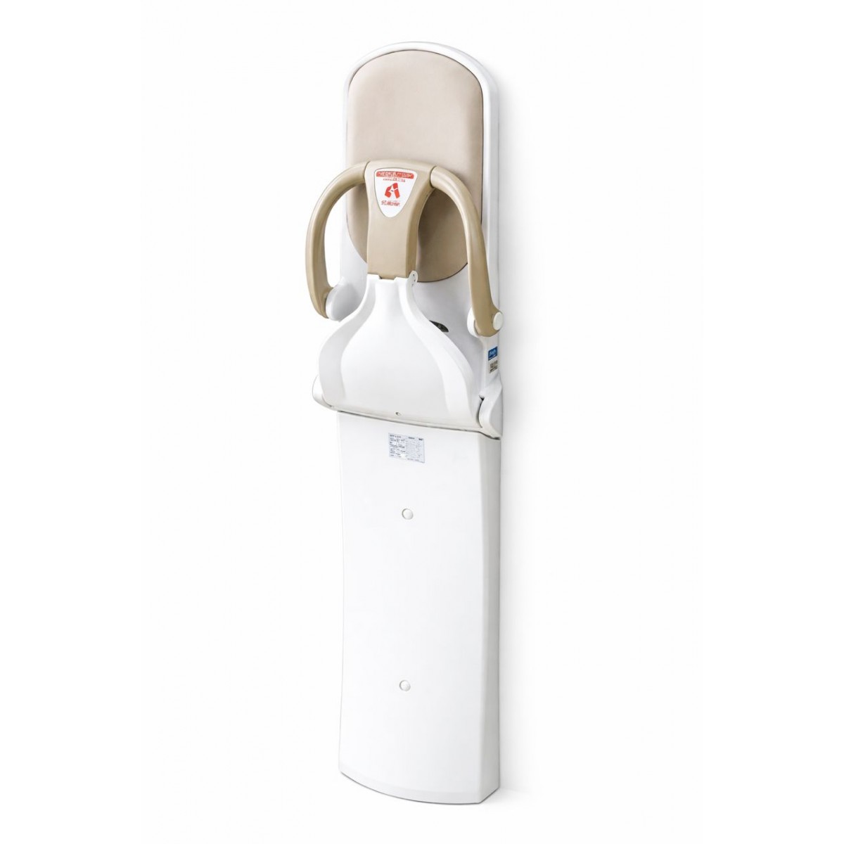 Combi Baby Chair Keep Slim F62